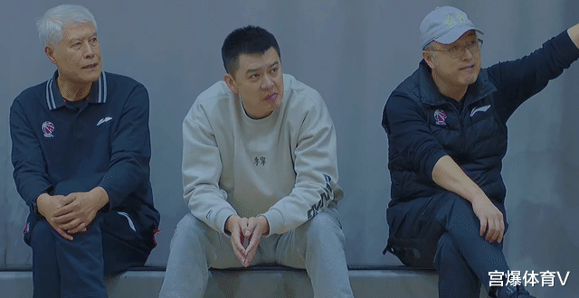 遼寧男籃|遼寧男籃熱身賽2連勝！楊鳴放棄雙塔 16人名單正式確定