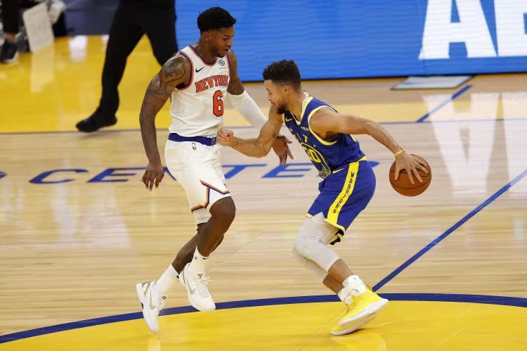 爵士隊|恭喜爵士！恭喜東契奇！湖人榜眼正式被甩賣，歐文或交易換扣籃王