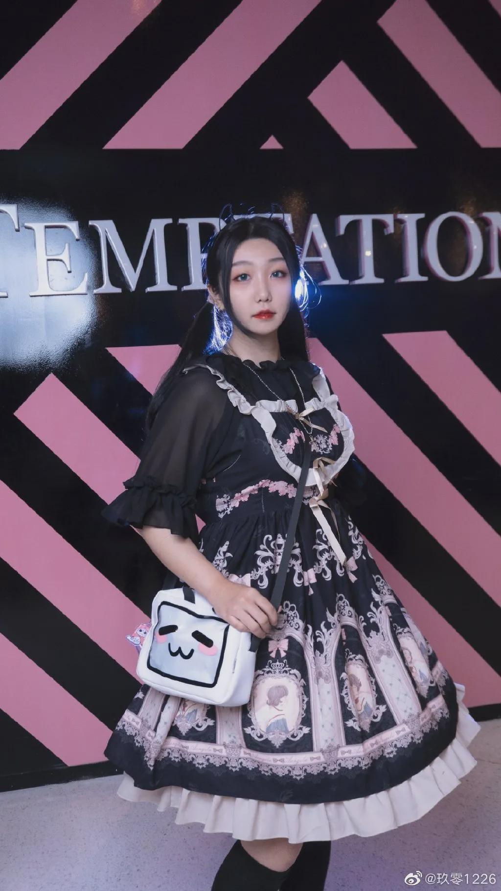 lolita|Lolita：明确的爱，直接的讨厌，真诚的喜欢
