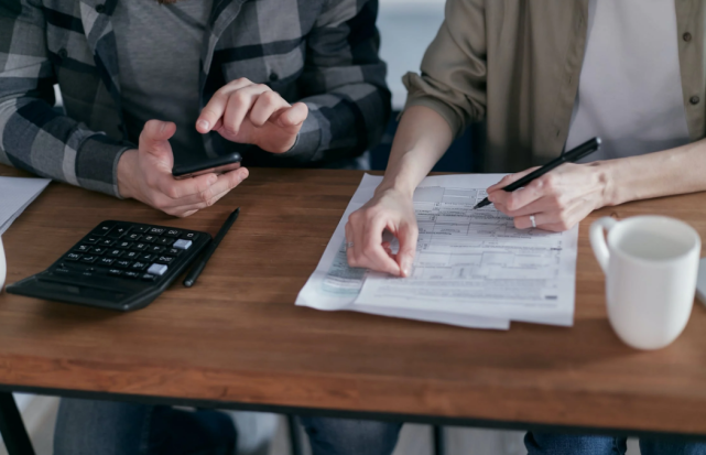 北京市|北京的公交车司机月薪有多少？一天的工作经历如何？老司机透露收入