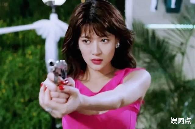 陈宝莲|女星们和“干爹”的那些事