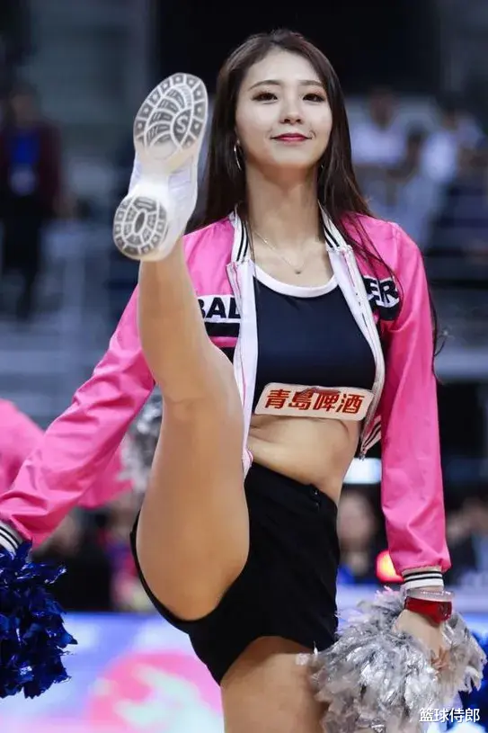 啦啦隊(duì)|NBA拉拉隊(duì)禁止和球員談戀愛(ài)，CBA拉拉隊(duì)可以嗎？