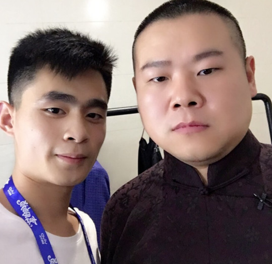 奶果的妈咪 岳云鹏助理太会P图了，要张牛年宣传图，对方上演真人版庖丁解牛