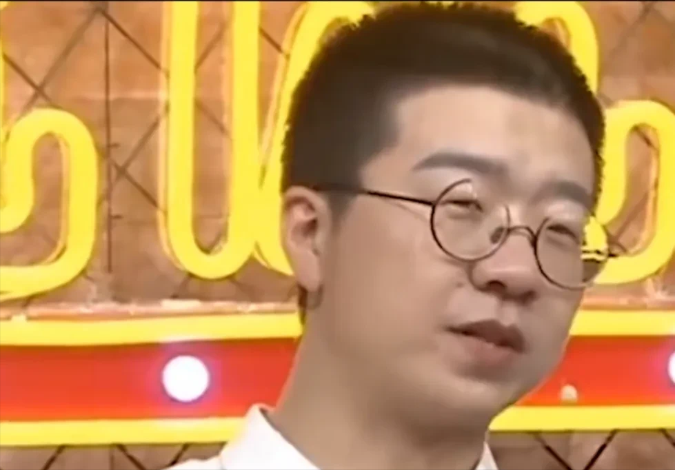 runningman|2017年，毛不易登上了明日之子的舞台，开场就不顺，先是麦克风坏了，接着是吉他弦断了