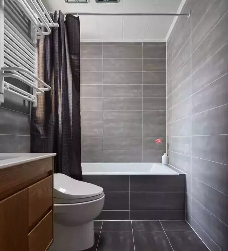 5M2卫生间,如何实现泡澡+淋浴?这样设计太机智了