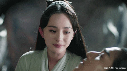 杨幂|女星哭戏太精彩！有人哭成“哨子精”，有人哭不出，有人一哭成名