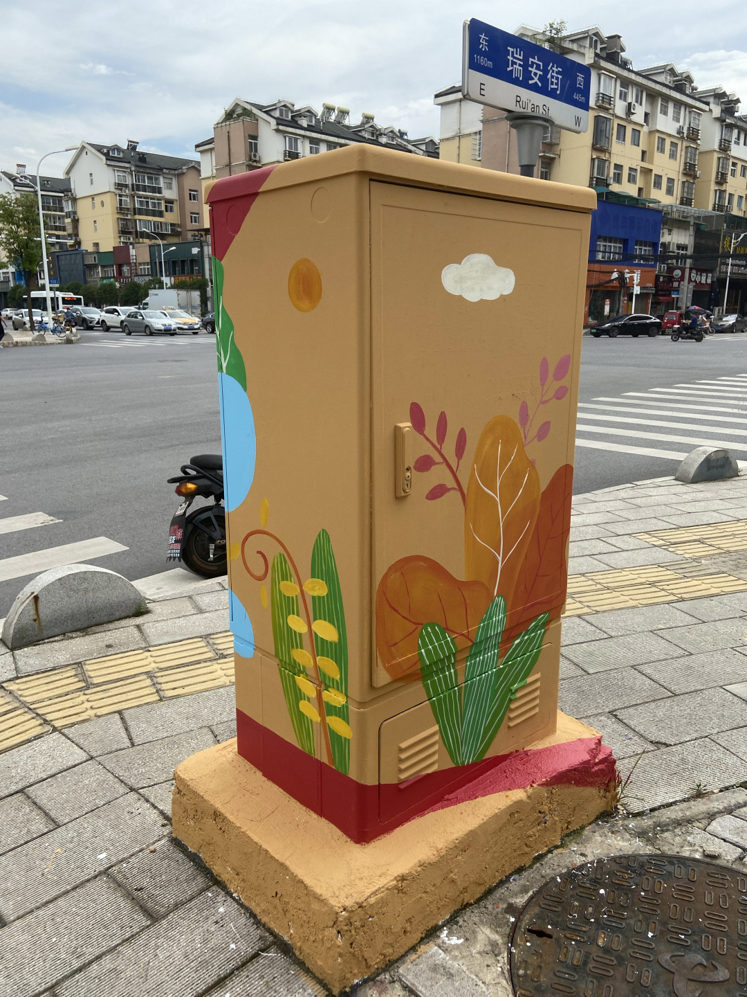 挥别“灰头土脸”，摇身一变，成为街头最靓丽的风景线