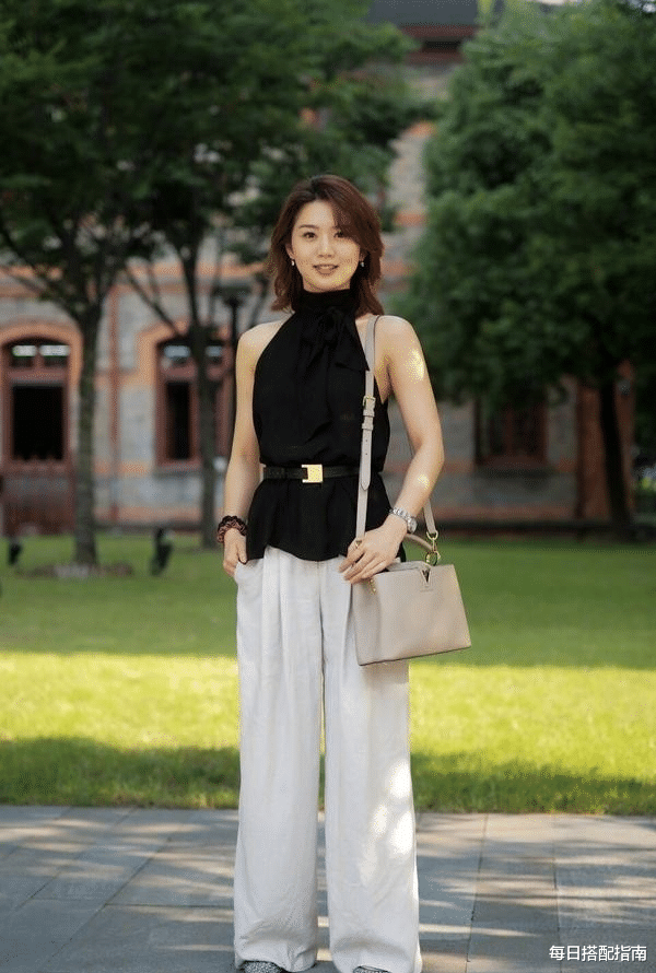 穿衣搭配|夏天上班怎么穿？这4个搭配思路送给你，简约精致又时髦