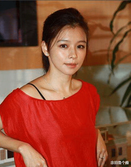 新人奖|徐若瑄再发文宣布误会解开，李靓蕾疑似道歉，自己患上创伤后遗症