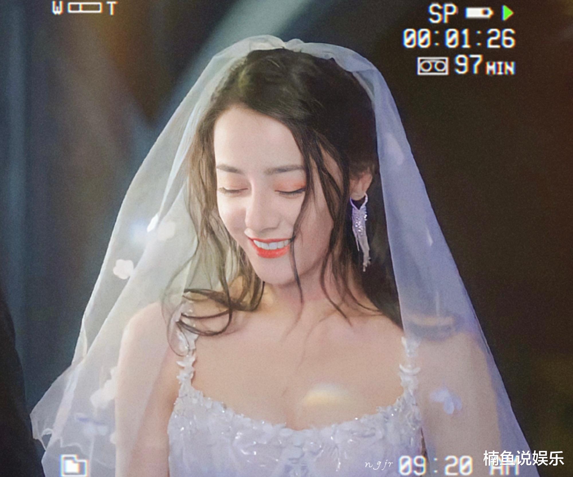 迪丽热巴|女明星穿婚纱有多美？热巴刘亦菲堪称天仙，我却被全智贤惊艳了