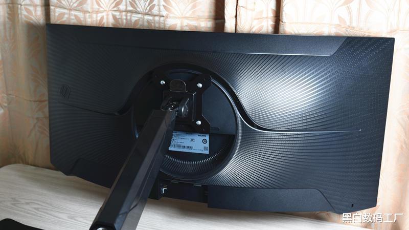 居家办公新玩法，升降自如随意摆头-JOY WORKER桌面套装组合