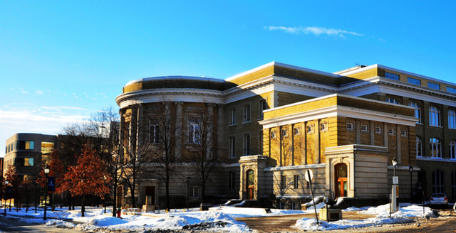 破产 又一国进入破产边缘？家庭债务高达179%，中国买家大规模撤出