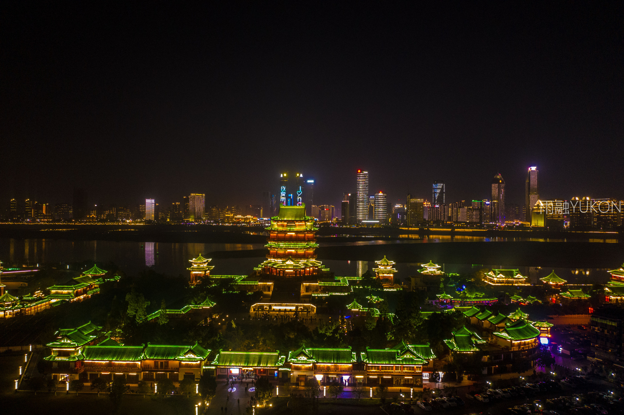 雨融YUKON 要坐约67小时才到终点的火车：长度4603公里，行驶时间中国第一