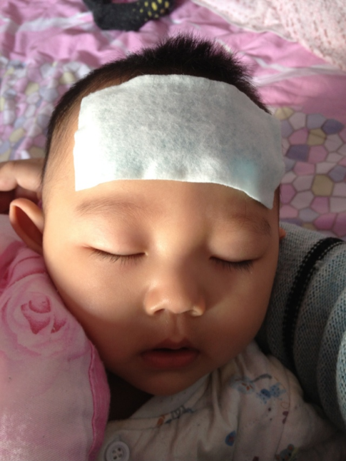 赵医生在线说|儿科案例:宝宝积食引发反复低烧,用了3天解决,整理与新手宝妈的经验分享