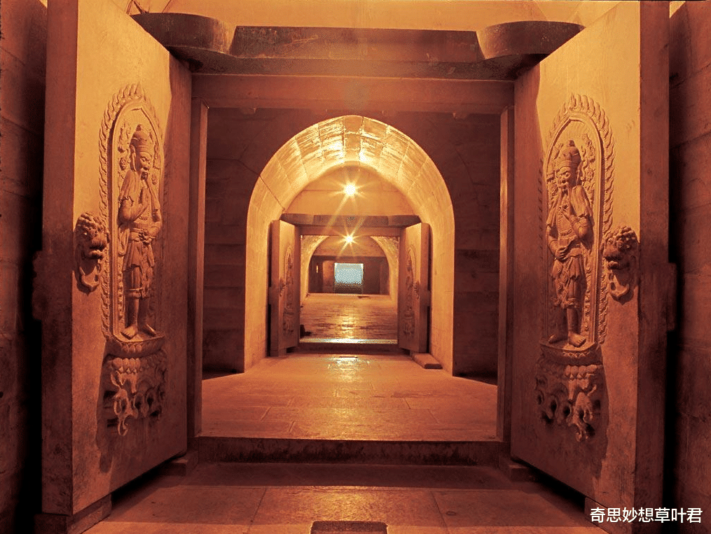 大门 神秘之门：无法开启，被诅咒的4扇大门？它们究竟埋藏了什么秘密？