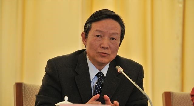 |楼市陷入“租不掉卖不掉”困境,如何打破?老干部提出解决方案