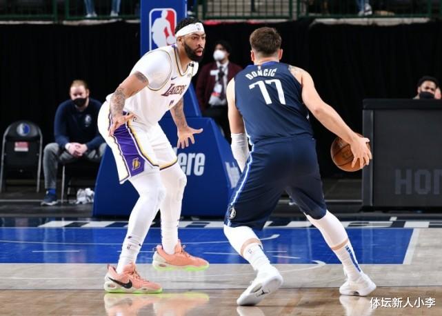 梅西|官宣！籃網(wǎng)17人大名單出爐，老詹傷情更新，西部排名大變臉