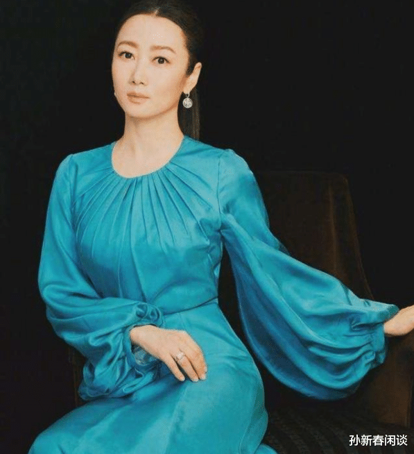 贾樟柯|为保身材做丁克一族,10多年不吃晚餐,43岁“影后”老态尽显