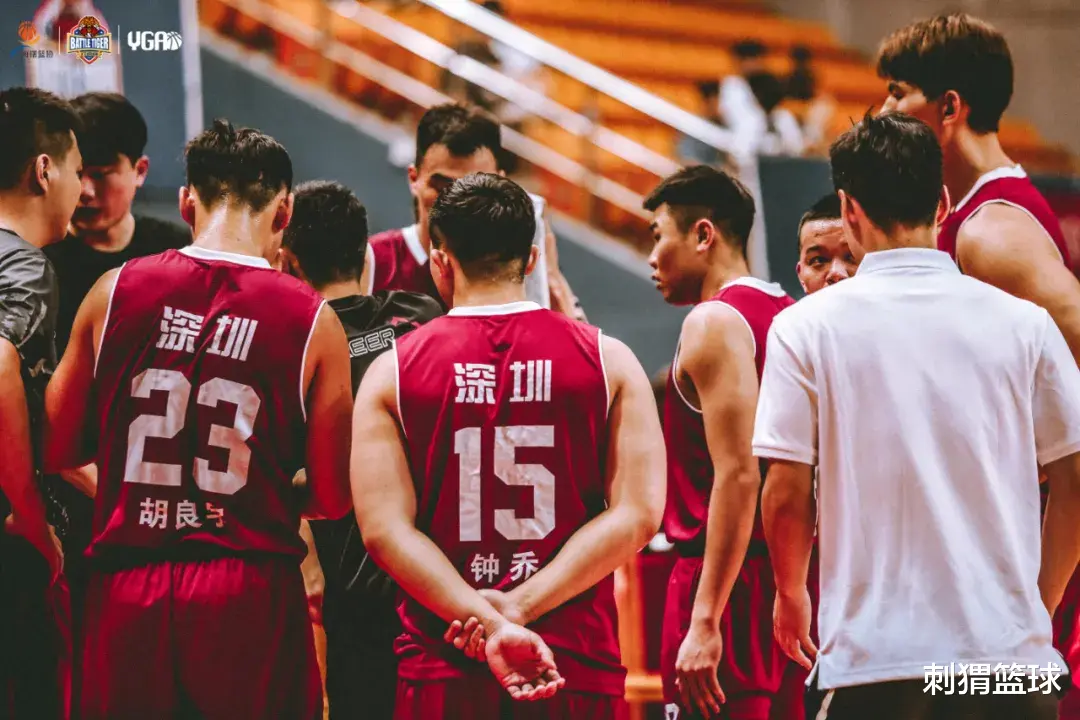 篮球|他们，一手打造顶级半职业俱乐部！让球员们有了一个家！