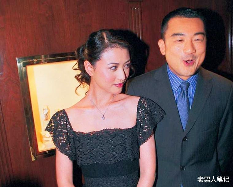 吉克隽逸|当年的无线花旦周海媚，经历过多段恋情，如今54岁仍孑然一身