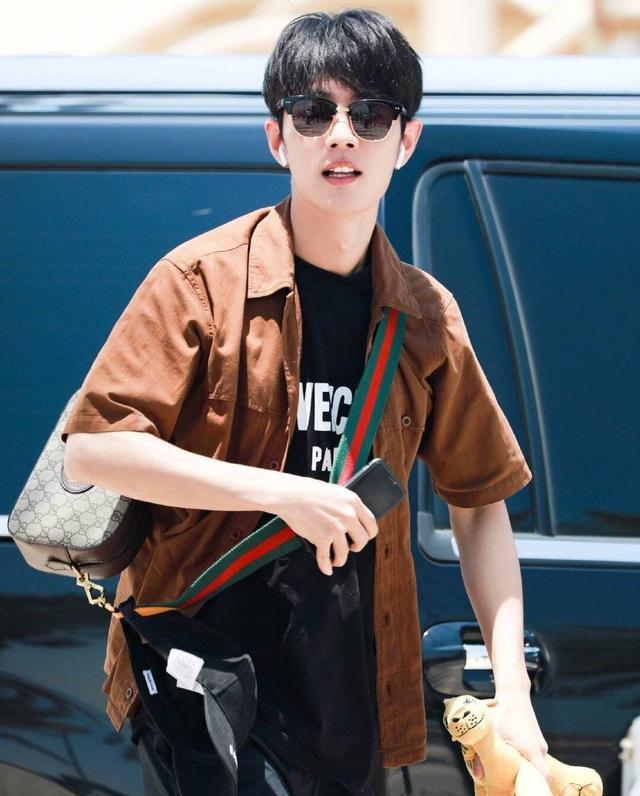 肖战|肖战官方终于更新了！还卡在特殊时刻，一番话令粉丝无比感动