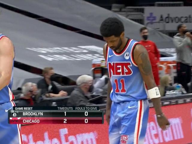 凯里·欧文|耻辱输球后，纳什主动握手欧文，谁注意欧文举动，哈登回来吧