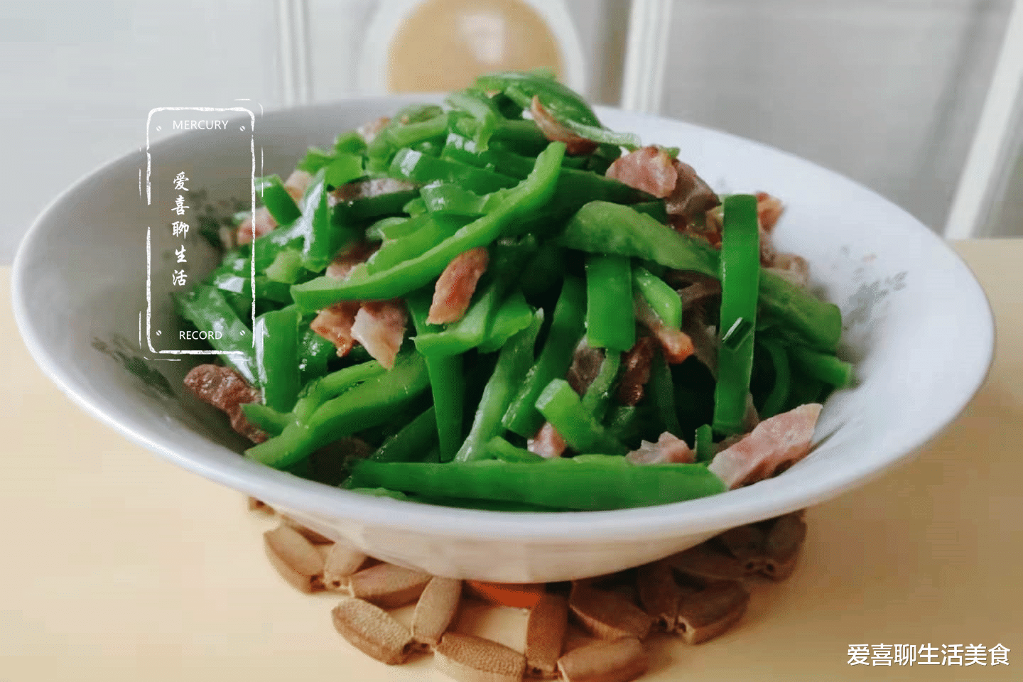 香肠|这菜是血液垃圾的“天敌”，富含叶绿素净化血液，中老年人要多吃