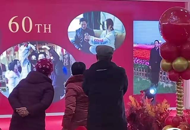 杨超越|杨超越回老家为爸爸过寿，坐角落吃席接地气，打扮低调仍难掩美貌