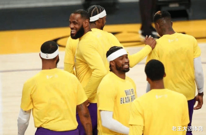 火箭队|要交易了!受库里影响,1.58亿巨星入市,或换考辛斯与火箭双赢