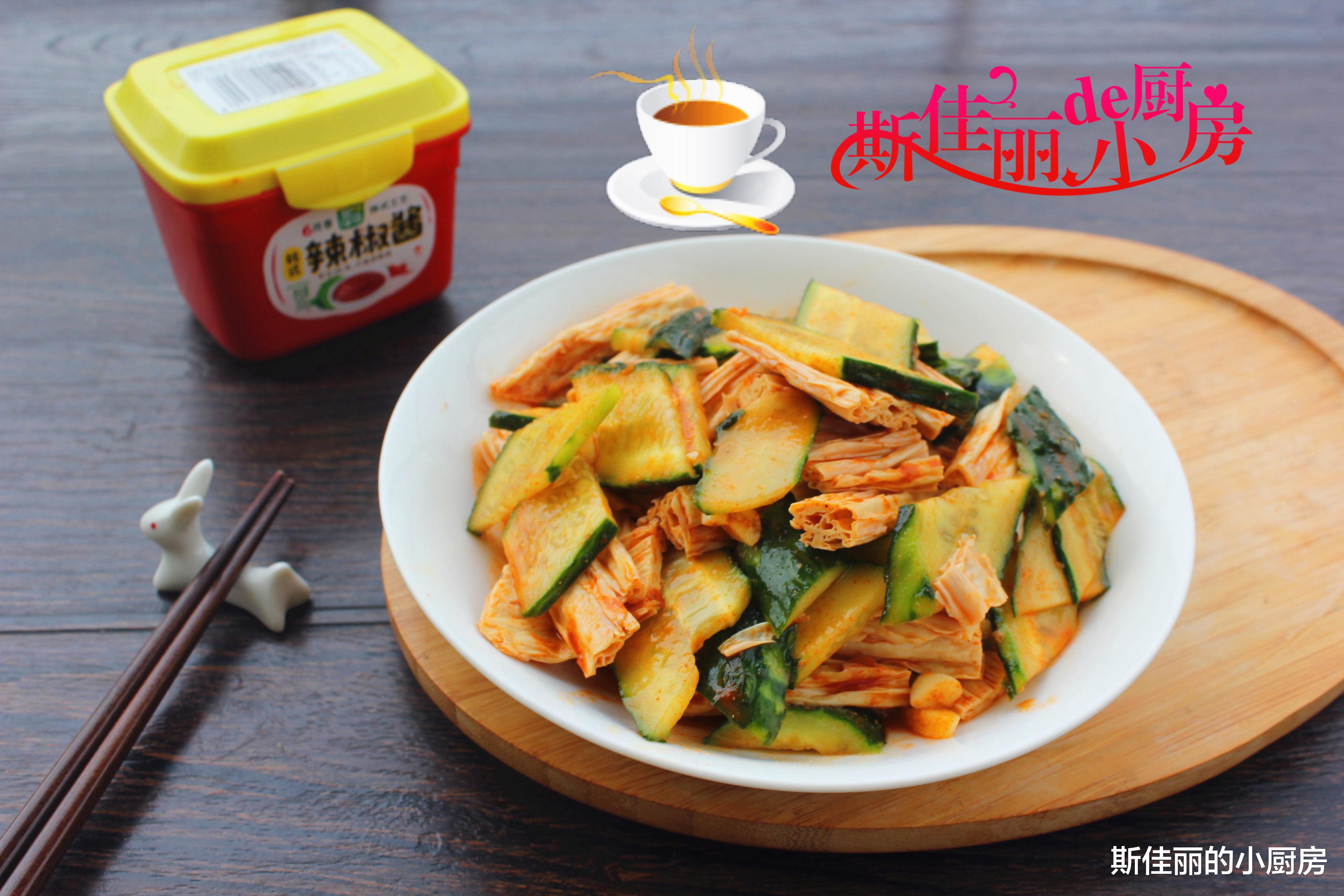 腐竹|夏天吃凉粉不如吃它，高钙低脂又饱腹，简单加料拌一拌比凉粉好吃