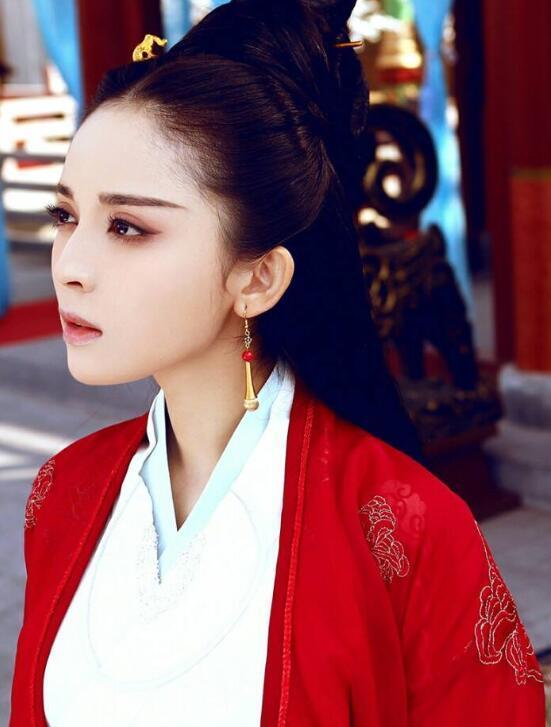 余生请多指教|7大新疆女星，个个美若天仙，但最美的一位，并不是热巴！