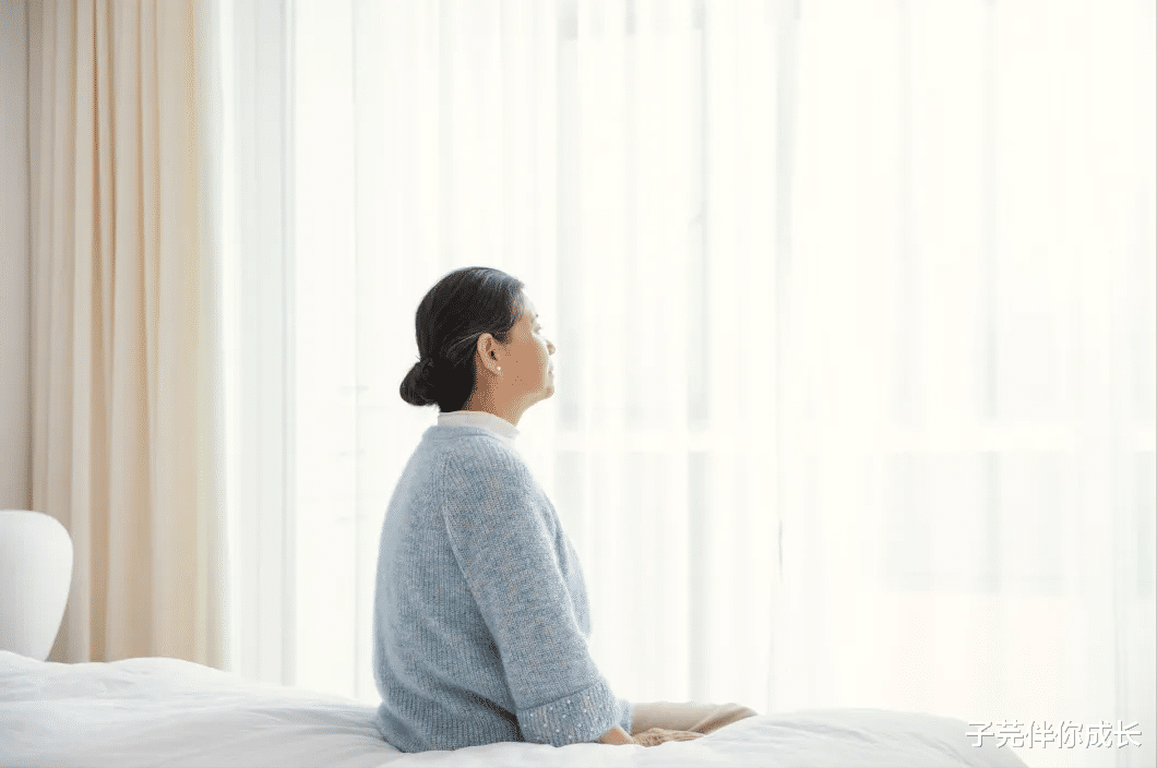 林泽先|一位58岁阿姨的悔恨：跟丈夫分床20年自己能忍，却害惨了女儿