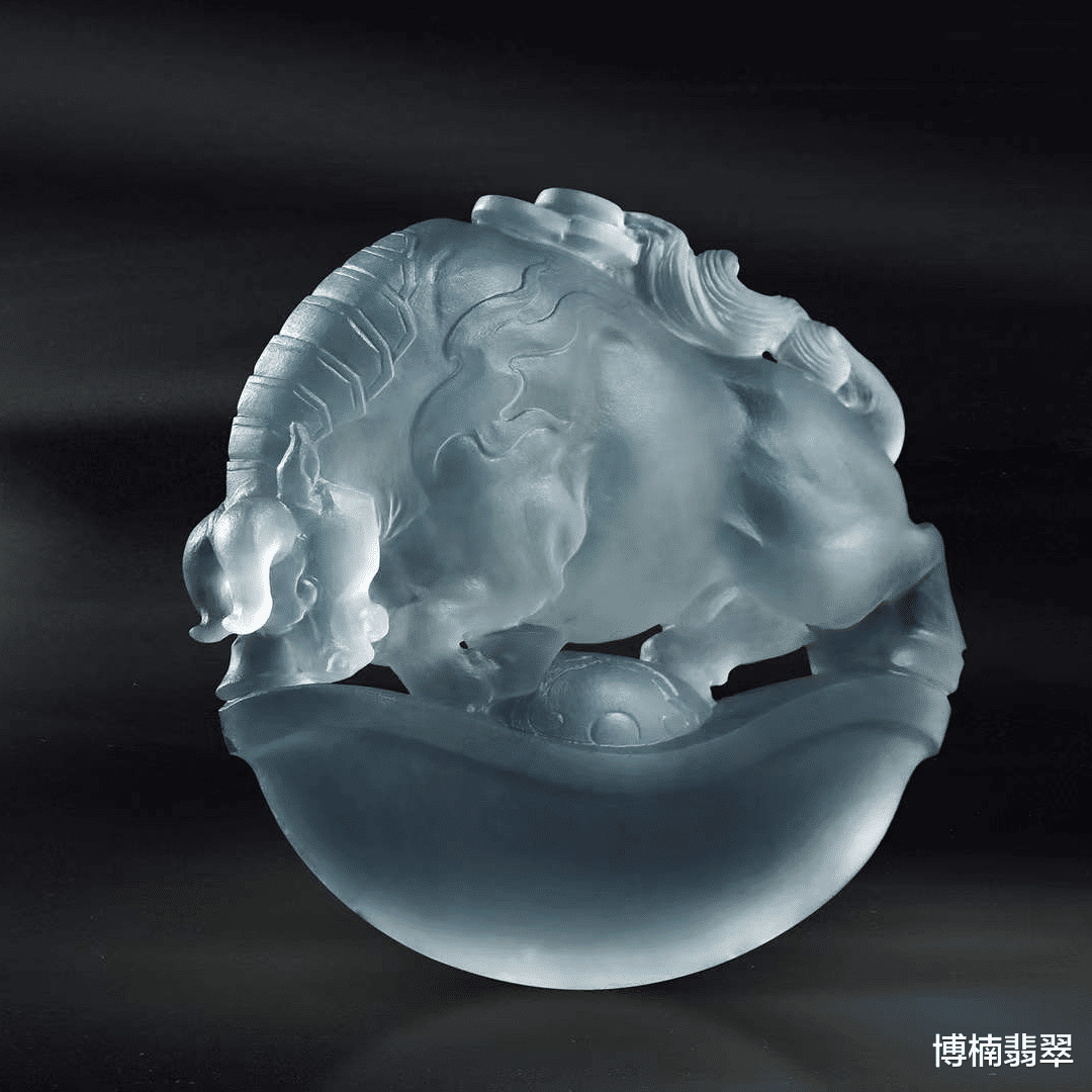 玉雕|真的是玉不琢不成器，平常的翡翠经过雕刻师之手后完美蜕变，太有味道了！