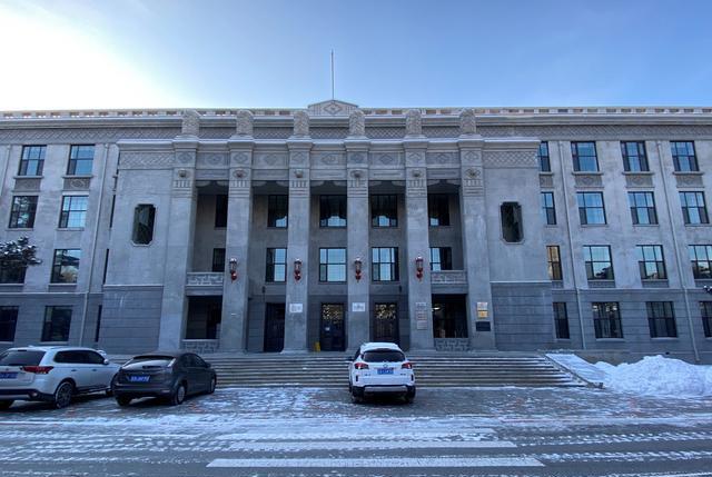 小小旅行端 东北大学雪景，老建筑在雪后更好看