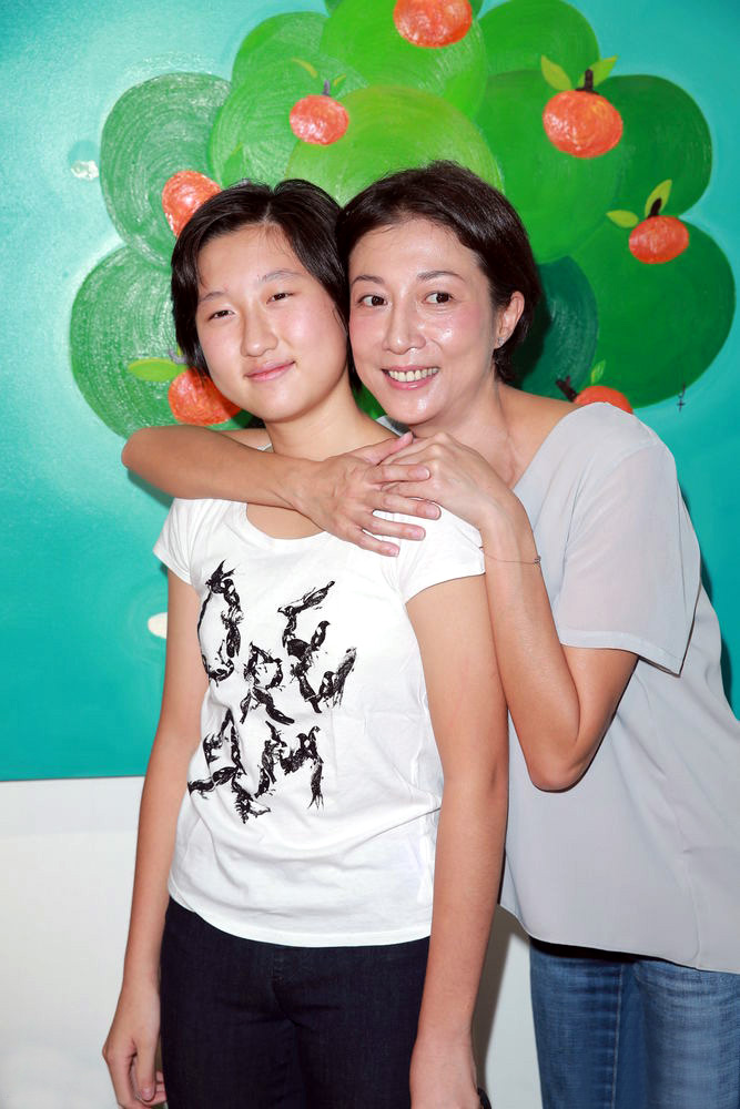 斛珠夫人|为成龙未婚生女的女星吴绮莉，现在人生状况怎样了？