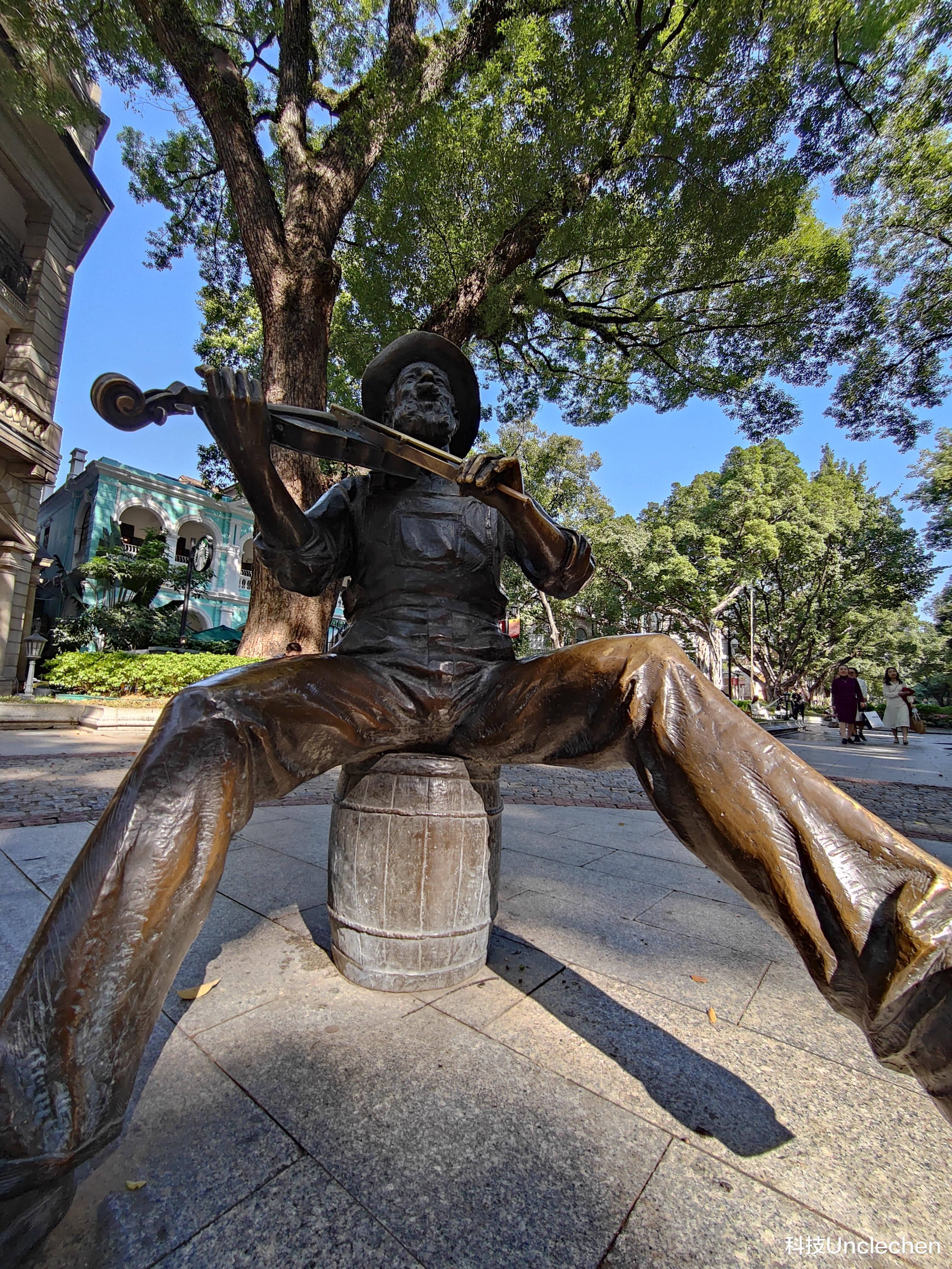 腾龙镜头|真的无折痕?OPPO Find N折叠屏体验,手感太惊喜