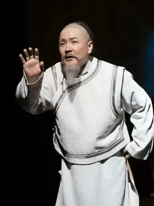 吴亦凡|吴亦凡事件后，又一位国家“一级演员”罪名坐实，被判2年6个月！