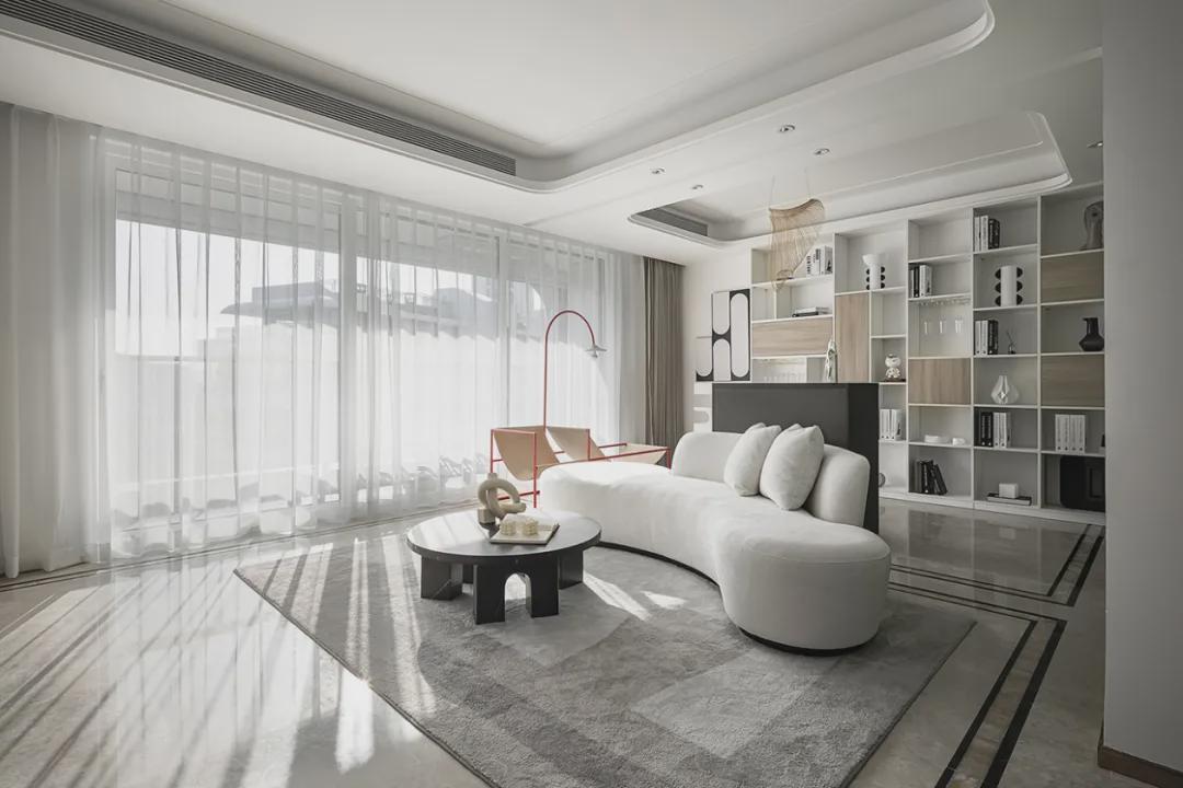 10年老房大逆袭:纯粹又有烟火气,这个暖白极简小屋太爱了!