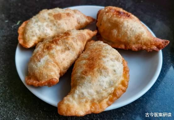 排毒|49岁男子吃素三年，脑梗后偏瘫，医生提醒：吃这3种素食，等于在喝油