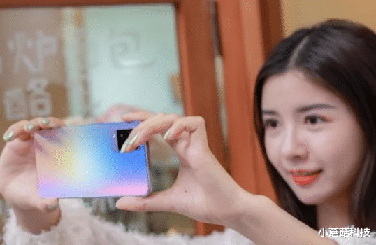 |2021年底最后一波沖刺！3000價位好口碑手機，看有你在用嗎？