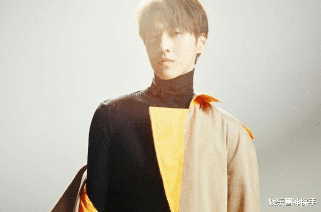 穿衣搭配|他身高182cm，3搭成毅，为何却不讨喜？