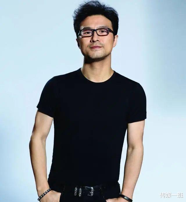 汪峰|赵丽颖冯绍峰离婚！复盘汪峰抢头条辛酸史，曾和11段明星爱情相遇