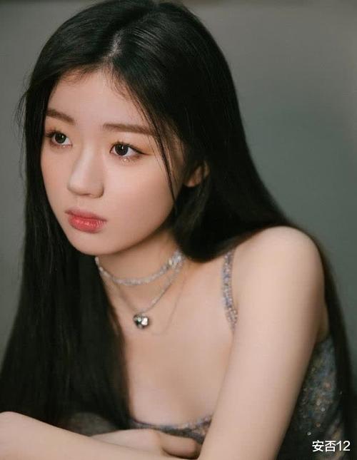 孙艺珍|单依纯现在的唱法就是第二个袁娅维，这是好是坏？