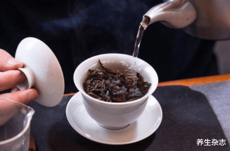 茶叶|喝一口等于钢丝球“刮肝”！多家医院呼吁：停止饮用“1茶叶”，趁早扔