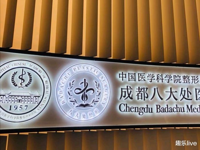 护肤品 追求美，是每个女人的权利，也是贯穿整个人生的马拉松。