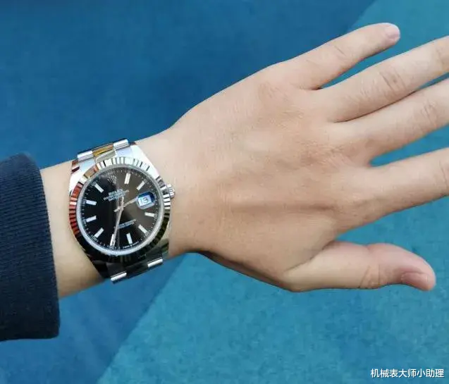 机械表大师小助理|机械表大师：手表等级排名重要吗？表友公认的七个经典手表款式！