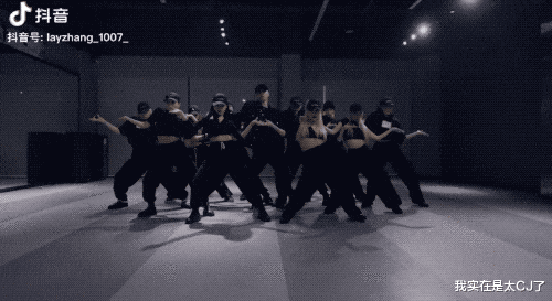 张艺兴|他又开始卷了？