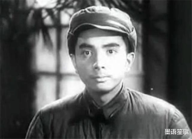 墨语笙歌 晚上回家妻子闭门不开,他去到公园徘徊许久,最终选择自尽