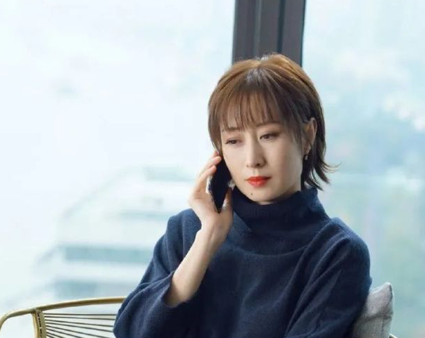 吴谨言|三位演技派都挽救不了吴谨言，《正青春》评分5分以下也可以理解了！