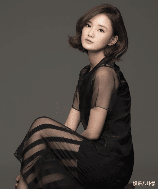 黄圣依|18岁靠砸钱演女主，还让黄圣依作配，35岁破产以柜姐谋生